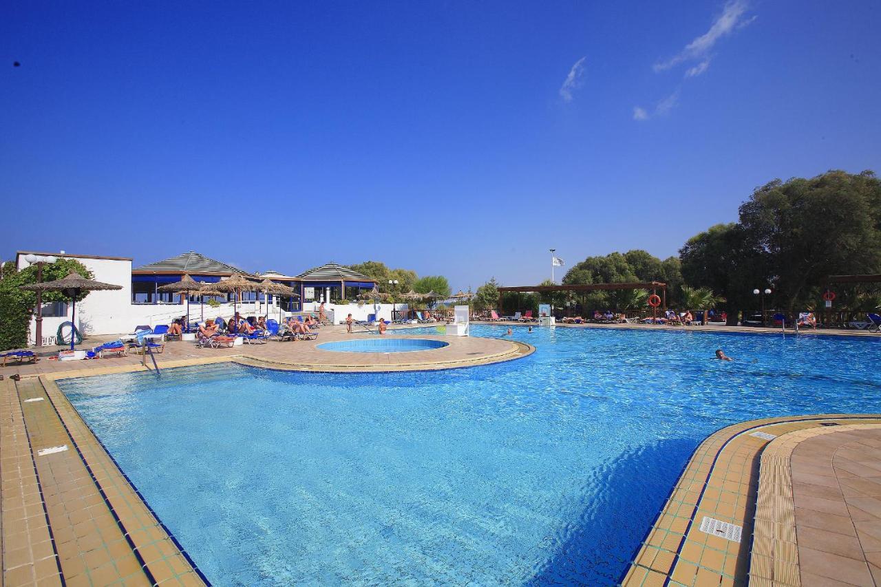 Apollonia & Resort 5*